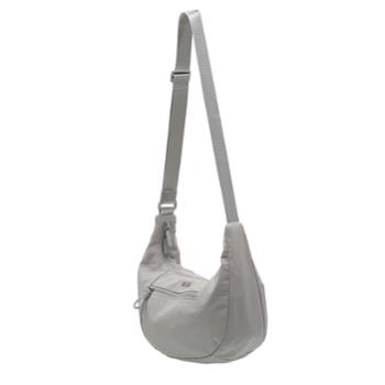 ELLE 时尚牛角包 通勤潮流高级感单肩斜挎包 ELPJ-XKB